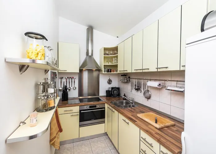 Lambrisa * טרוגיר