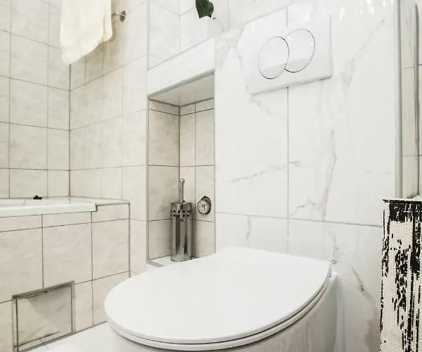 Lambrisa * טרוגיר